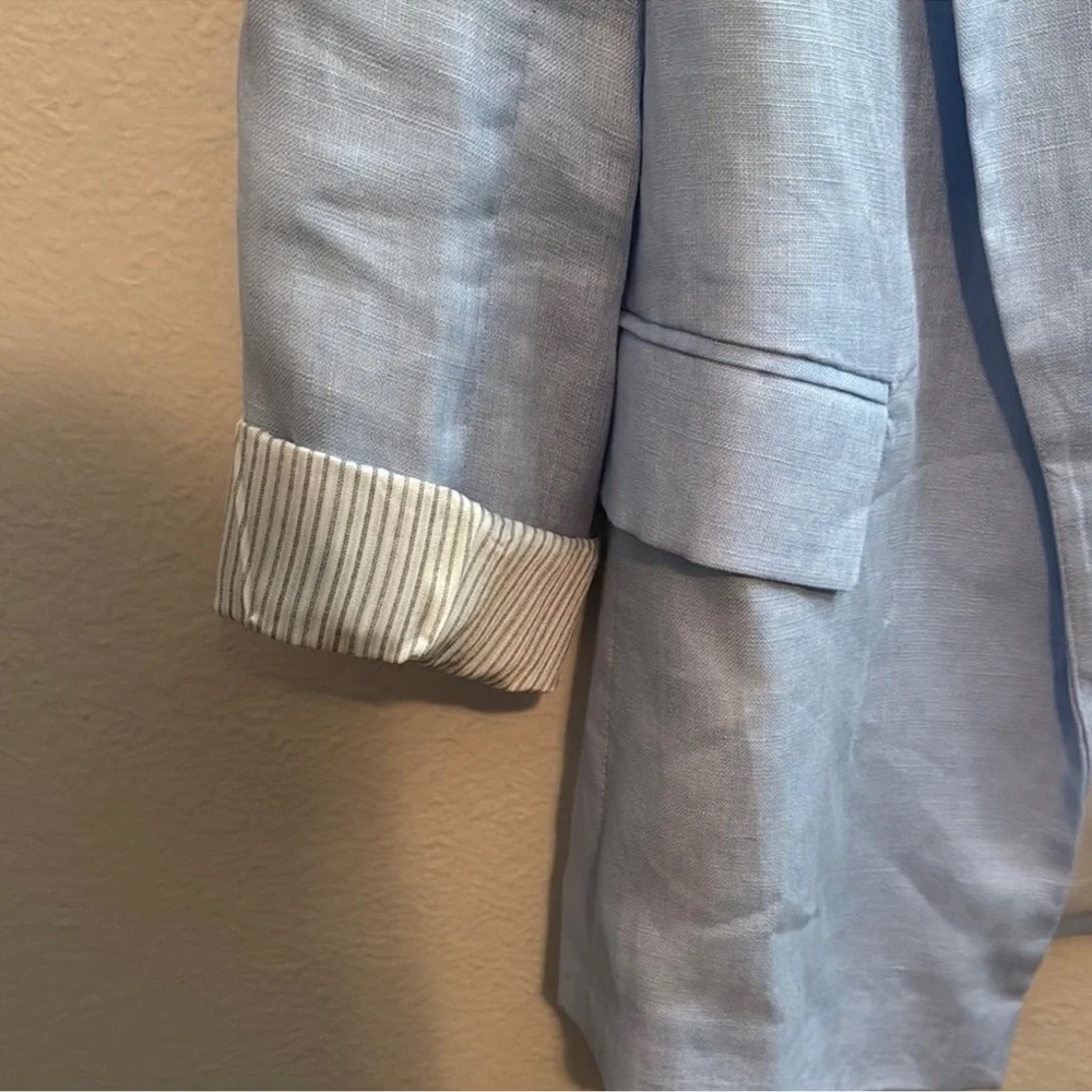 Zara Women's Light Blue Blazer - Picture 3 of 5